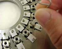 ��ëˢ�����ĥ�о��մɲ�о���